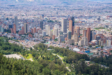 View of the center of Bogota City from the eastern hills. - obrazy, fototapety, plakaty