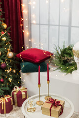 christmas interior glamor burgundy gold decor curtains
