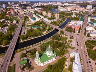 Aerial view of historic center of old Russian city of Oryol on banks of Orlik River with ancient Michael Archangel (Assumption) Church - obrazy, fototapety, plakaty