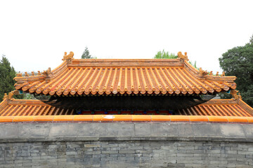 Fototapeta na wymiar Chinese classical glazed tile roof ridge architectural landscape, Beijing