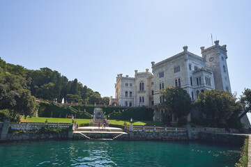 Naklejka premium miramare castle
