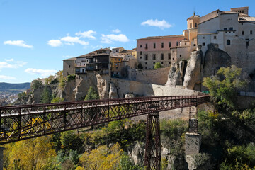 Fototapeta premium The famous hanging houses in Cuenca, Spain, during autumn season
