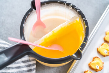 Easter Chocolate Covered Pretzel Bunnies and Ducklings