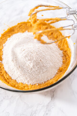 Pumpkin bunt cake
