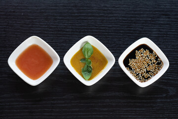 salsas para sushi, pescados y carnes, de soja, sesamo, wasabi, 