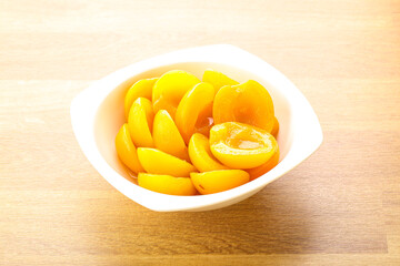 Canned apricot – sweet light dessert