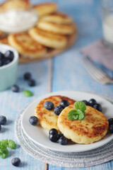 Cottage cheese pancakes - traditional Russian syrniki