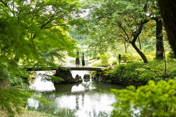 六義園　渡月橋