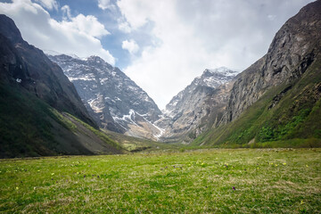 Fototapeta premium Beautiful Midagrabin valley in spring in North Ossetia