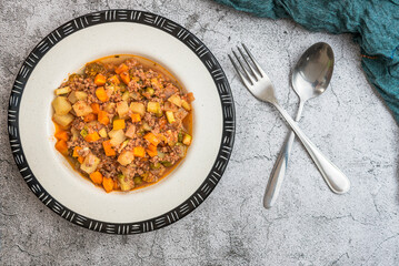 Tradicional plato de la gastronomía mexicana llamado Picadillo