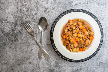 Tradicional plato de la gastronomía mexicana llamado Picadillo