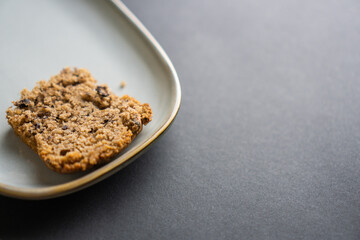 food photography: a small piece of cake on a stylish plate