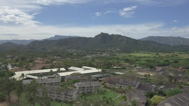 Aerial Pullback shot of Luxury Resort Kauai, Hawaii, 4k Aerial Footage