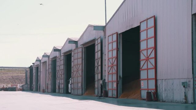 closed warehouses and hangars, goods storage area