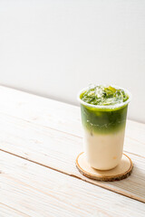 iced matcha latte green tea
