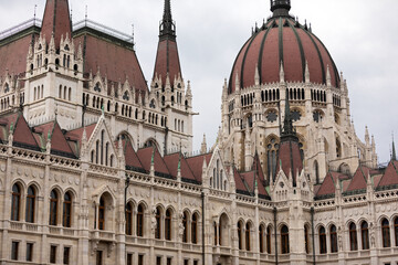 Fototapeta premium Facade of Hungarian parliament