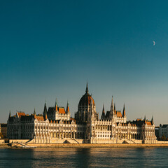 Fototapeta na wymiar Budapest, Hungarian Parliament Building in Autumn