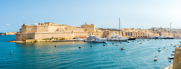 Panoramic view at the Fort Saint Angelo -bastioned fort in Birgu - Malta - obrazy, fototapety, plakaty