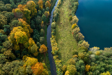 Hessel mit Baggersee
