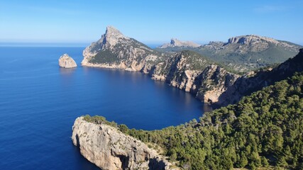 lake in the mountains, mirador es colomer 