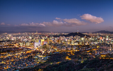 Fototapeta na wymiar Seoul City at night South Korea.