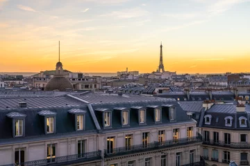 Fensteraufkleber Paris skyline at sunset with view of the Eiffel Tower © eyetronic
