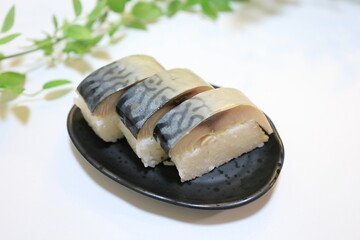 鯖押しずし（バッテラ）