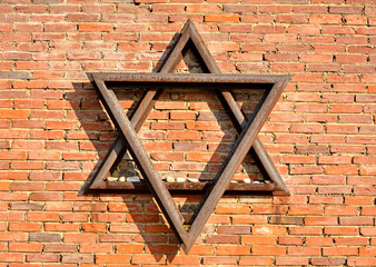 Gwiazda Dawida na pomniku Ofiar Getta w Częstochowie
