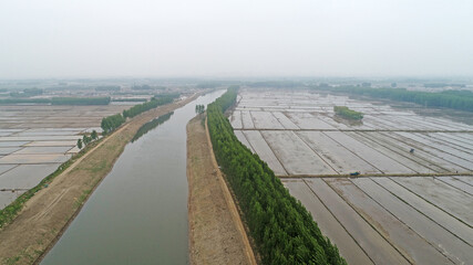 Canal natural scenery in the North China Plain