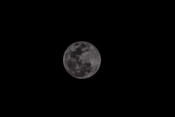 Moon in Night Sky © underworld