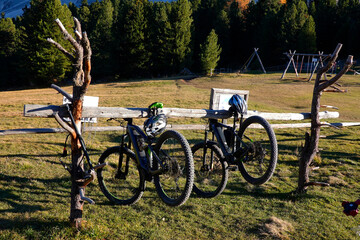 Fototapeta premium Mountain bikes charging in the outdoors 