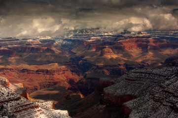 Fototapeta na wymiar Winter Storm At The Grand Canyon