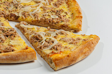 Tuna pizza with mozzarella and tomato sauce, Brazilian food