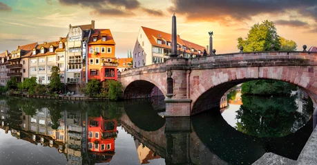 Beautiful scenery at the upper charls bridge in Nurembergg at sunset. Wunderschöner Sonnenuntergang an der Karlsbrücke in Nürnberg © EKH-Pictures