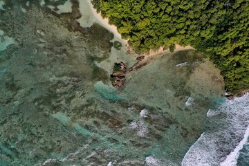 Vue du ciel le littoral de Guadeloupe 2
