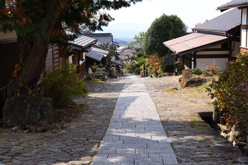 秋の馬籠宿（岐阜県中津川市）