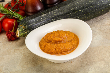 Vegetarian cuisine - Zucchini puree with herbs
