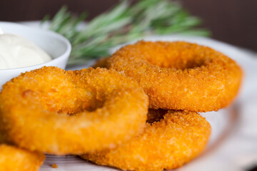 cheese rings with cheese sauce with spices