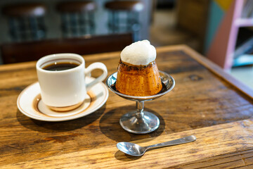 カスタードプリン