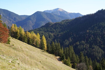 Herbststimmung im Isartal vom Hohen Grasberg bis Vorderriss