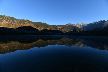 上高地風景 大正池 早朝