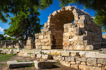 Ruins the ancient Corinth city