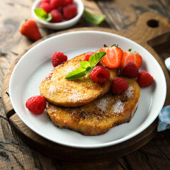 Homemade French toast with fresh berries	