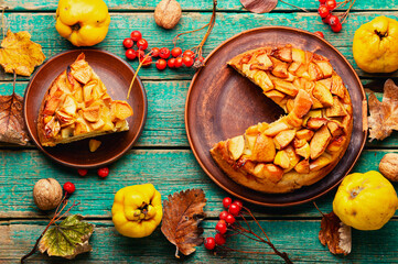 Autumn pie with quince