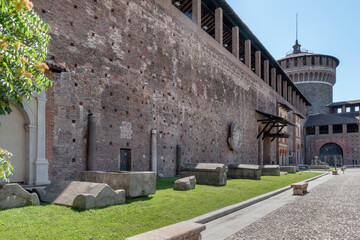 Fototapeta na wymiar Inside the Sforza Castle