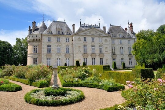 The beautiful castel of "Le Lude" in France