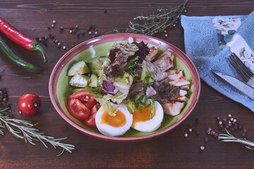 Fresh vegetables salad with grilled chicken