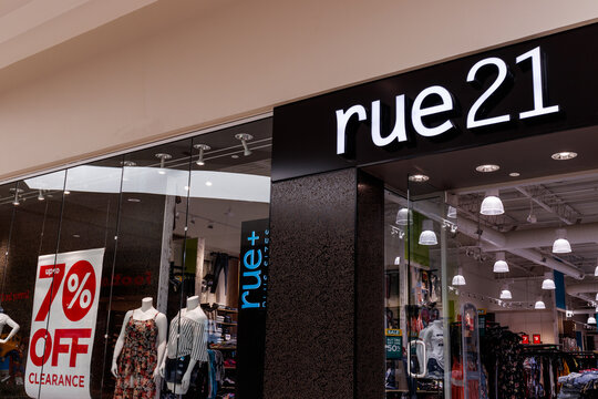rue21 mall location. rue21 is a privately owned women's casual apparel and accessories retailer.