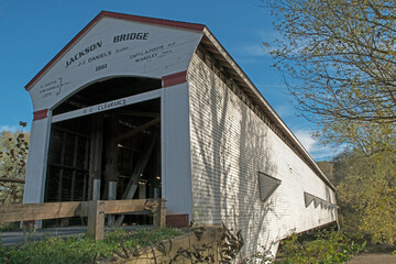 Fototapeta premium Jackson covered bridge in Parke County, Indiana 