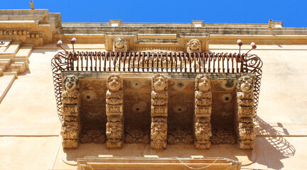 Noto (Sicile - Italie) - Via nicolaci et Palazzo Nicolaci	